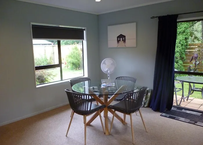 Picton Country Hideaway